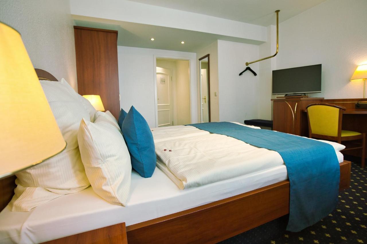 Double Room,998198229:JPEG